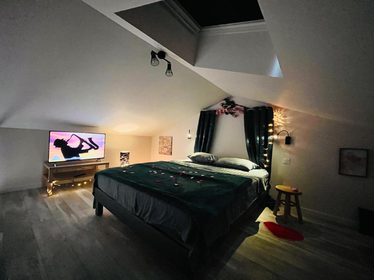 Jacuzzi 4 Etoiles Merveille - Mbroom *
