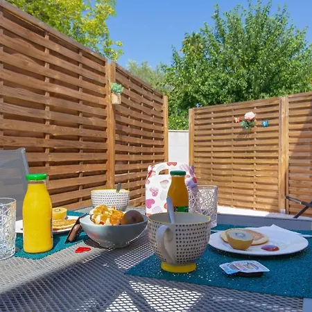 Mb Room - Appartement Jacuzzi 4 Etoiles Merveille Puget-sur-Argens Exterior photo